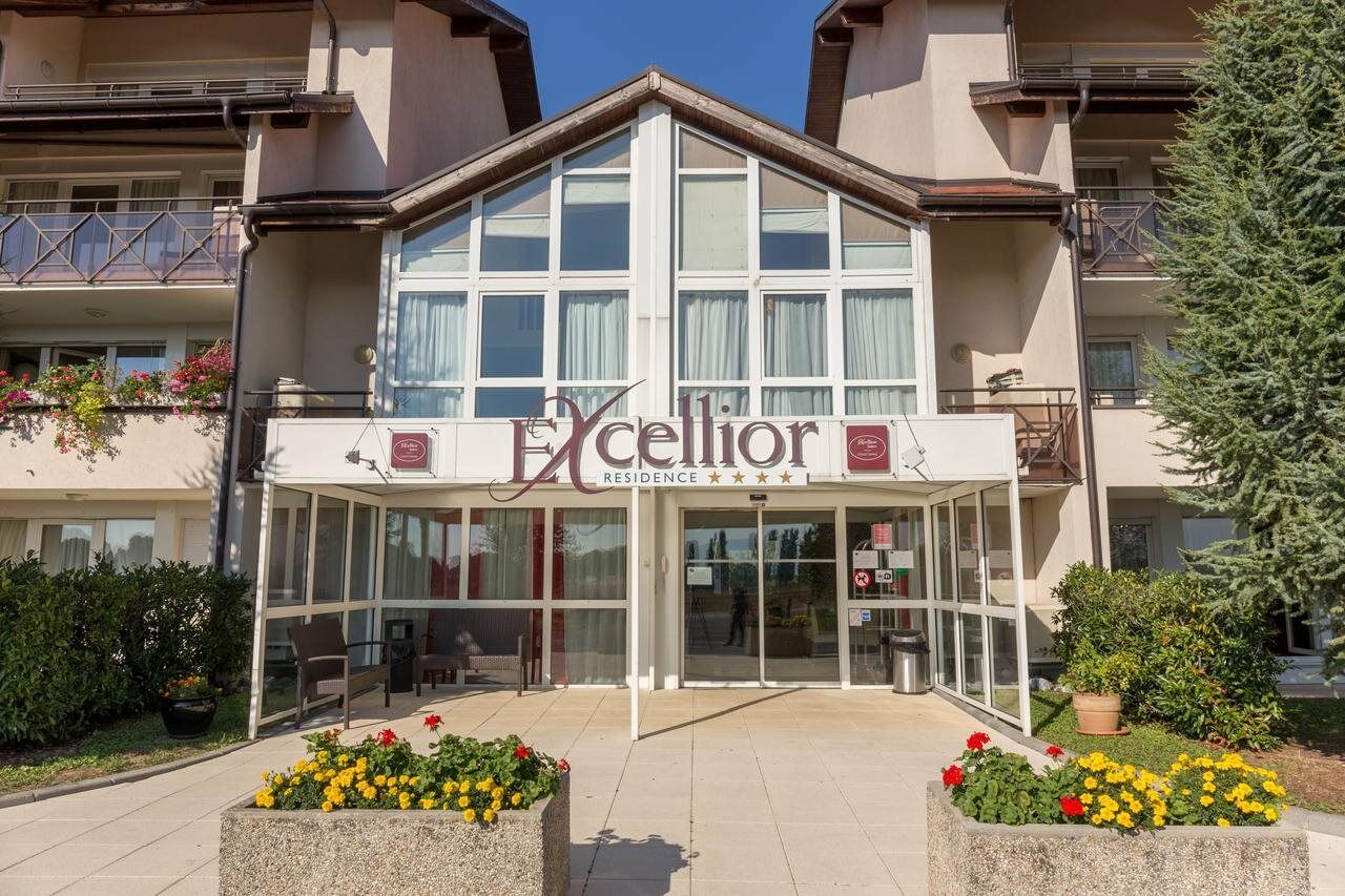 Adonis Excellior Grand Geneve Aparthotel Veigy-Foncenex Exterior photo